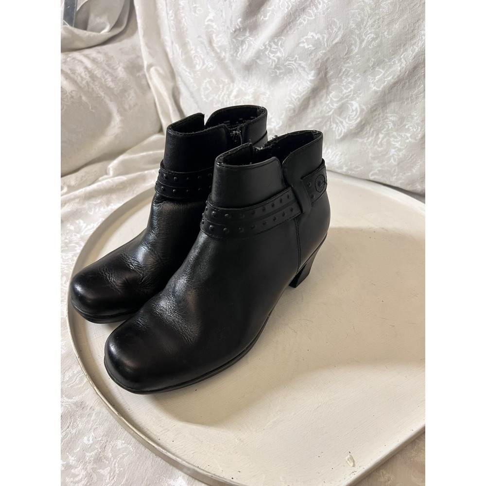 Clarks Women's Sz. 7M Black Dream Belle Ankle Leather Booties